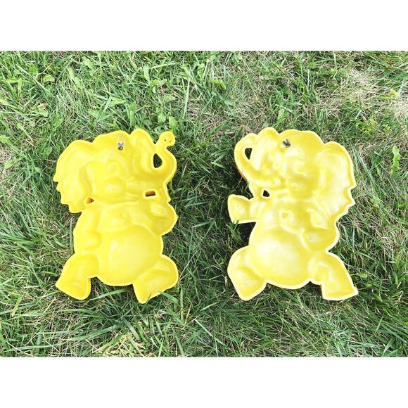 Pair of Vintage 1973 Homco Yellow Plastic Elephants Wall Hanging 1970s Nursery - Picture 6 of 6